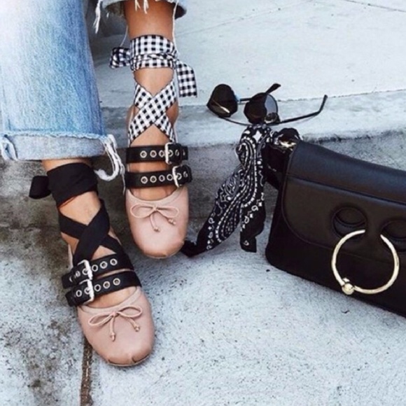 Shoes - NWOT Trendy Punk Blush Ballet Flats Shoes